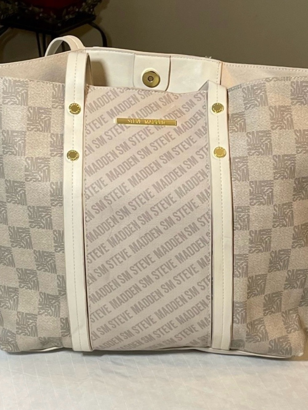 Steve Madden Beige Cream Logo-Print Tote with Gold Accents